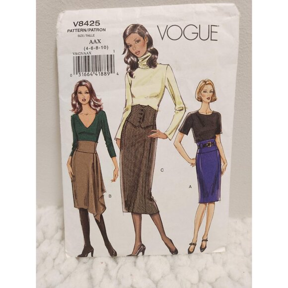 Vogue V8425 Women’s Skirt Sewing Pattern • Pencil Skirt - Picture 3 of 10